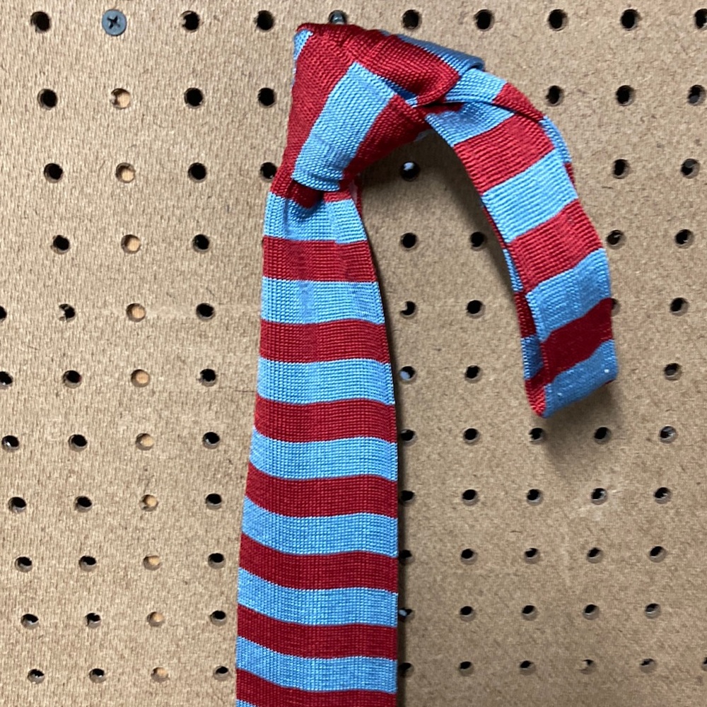 Knit striped tie